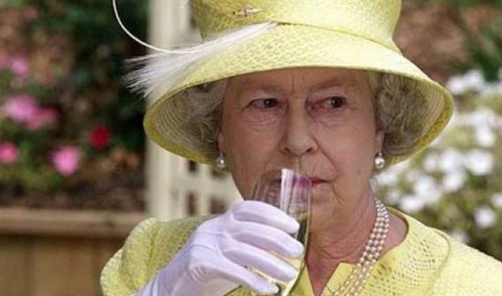 Ginebra: la bebida que vende la casa real británica se agotó en 8 horas