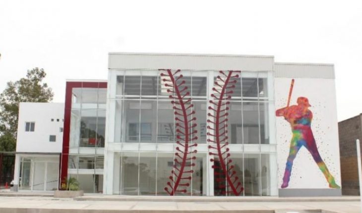 México paga 70 millones de pesos en escuela de beisbol en Texcoco