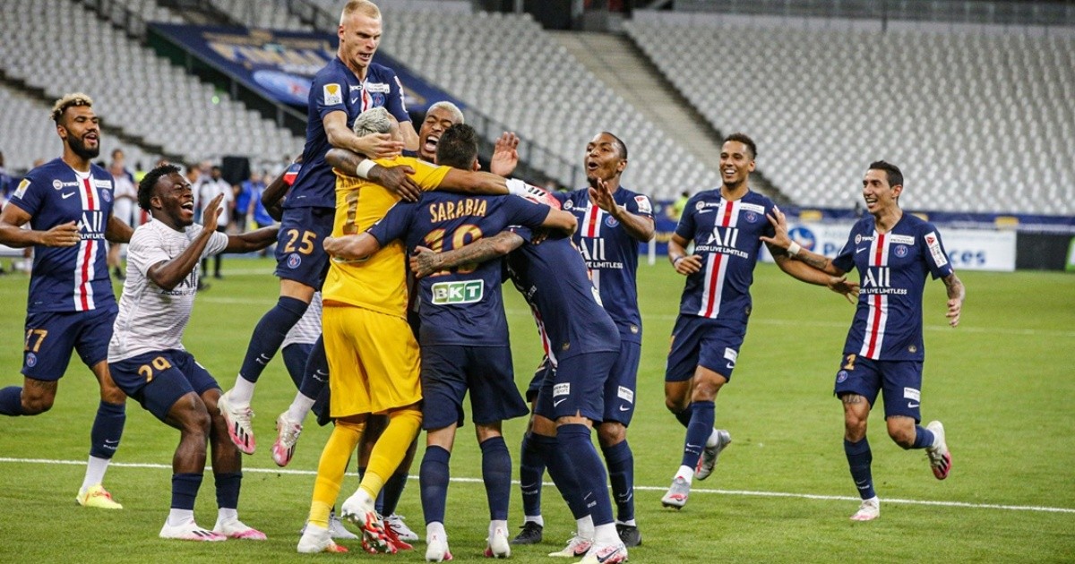 PSG derrotó a Lyon en los penales y ganó la Copa de la Liga de Francia