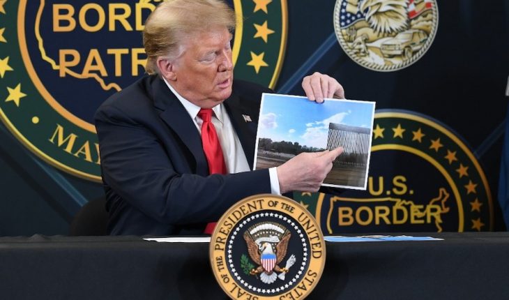 Trump presume muro; dice que opositores quieren abrir frontera a “criminales”
