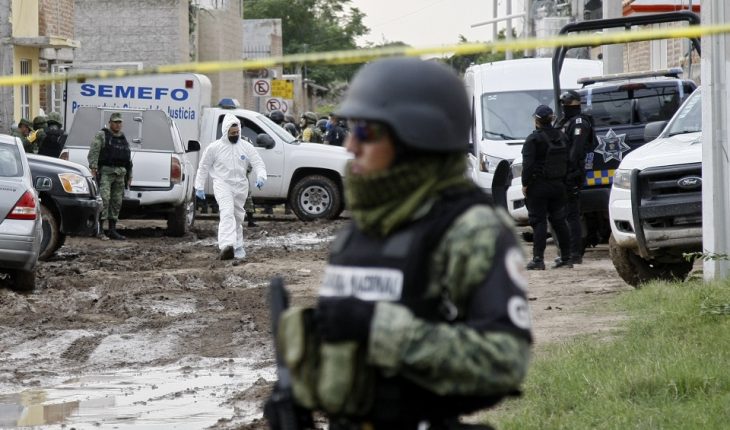 translated from Spanish: 3 suspected perpetrators of massacre in Irapuato are arrested