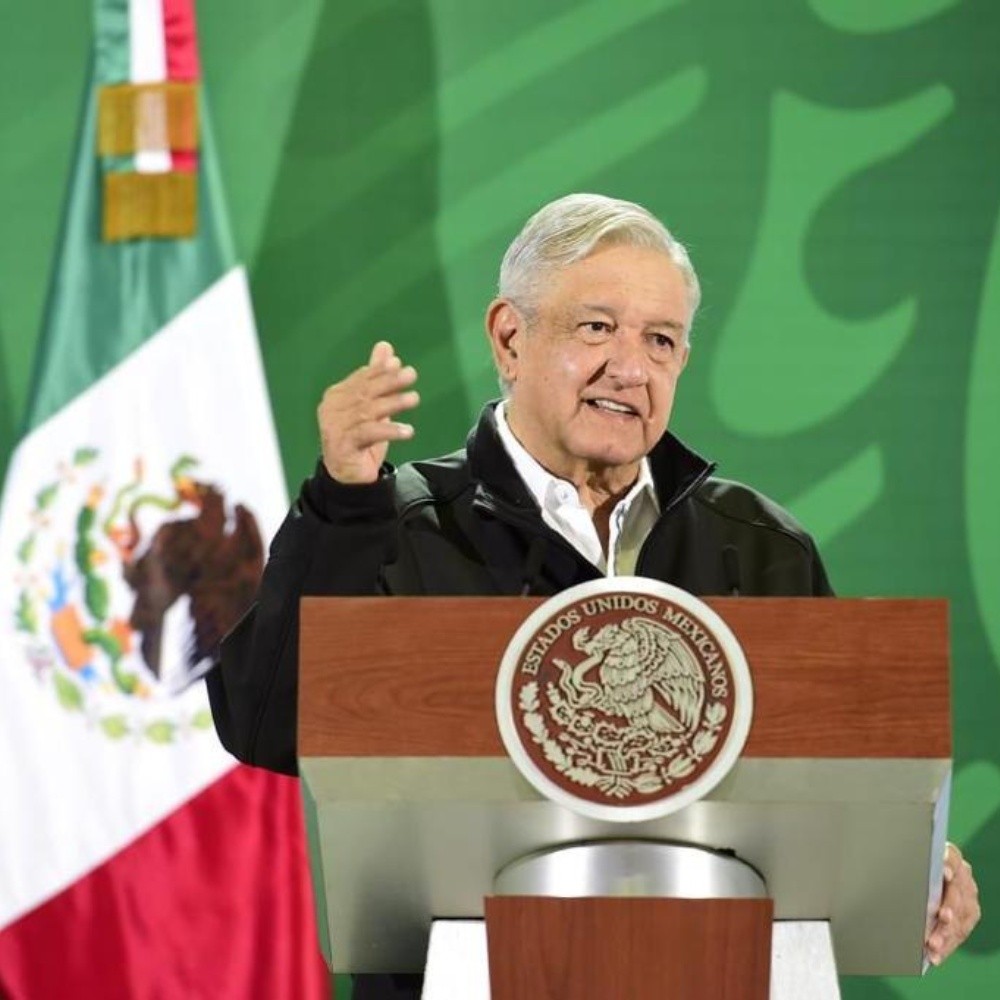 AMLO announces new Indep auction in Los Pinos; they will finish iPads, cell phones and cars