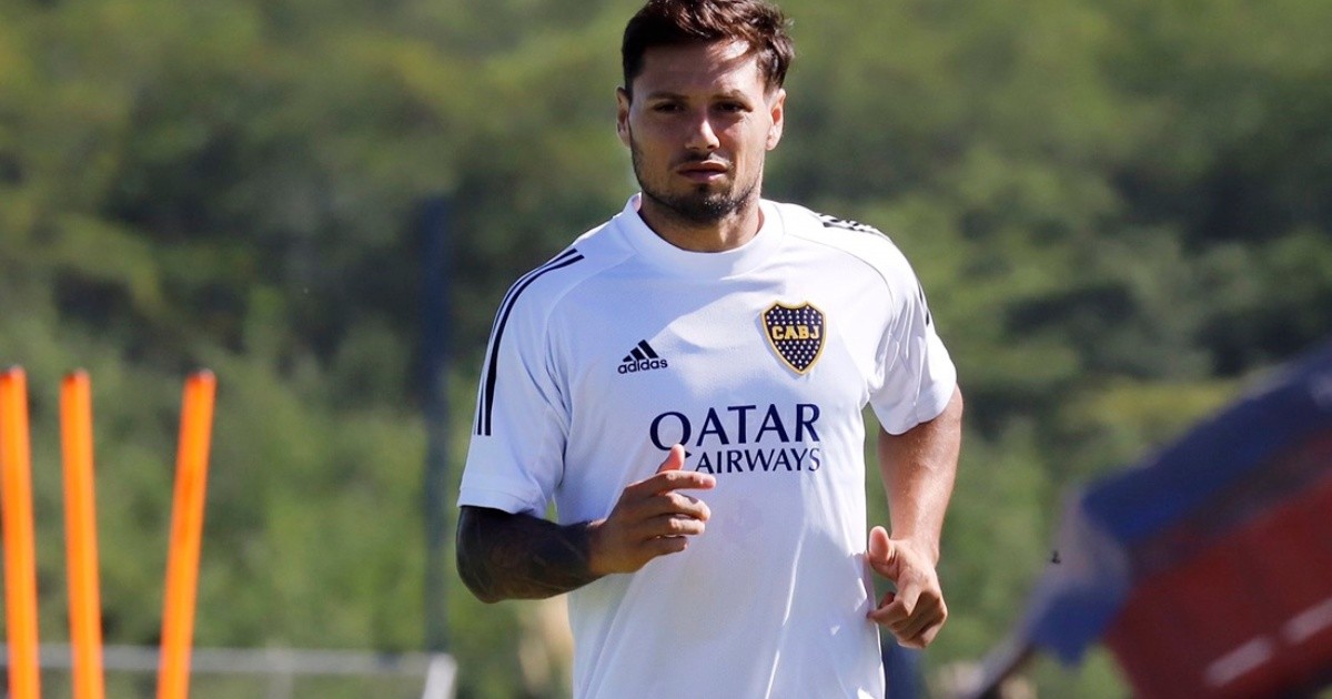 After the shooting, Mauro Zárate arranged his continuity in Boca