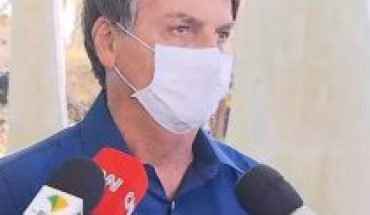 translated from Spanish: Bolsonaro to be sued for exposing journalists to COVID-19