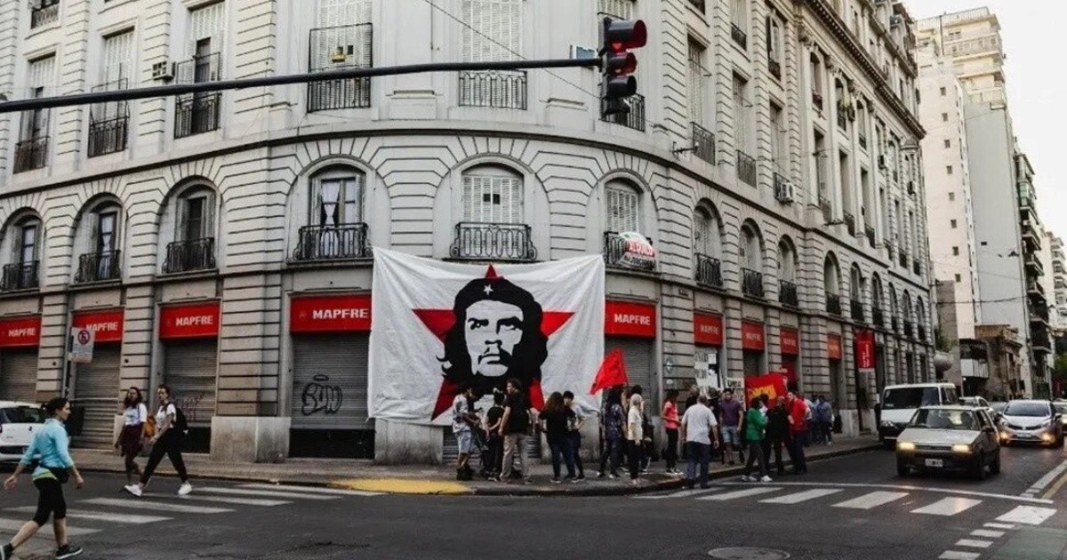 Che Guevara's birthplace is put up for sale