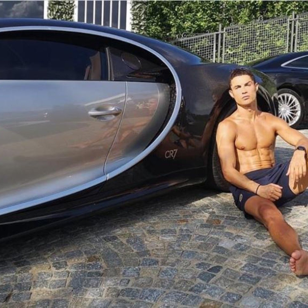 Cristiano Ronaldo boasts his incredible $3.5 million Bugatti Chiron