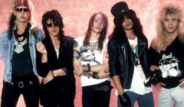 translated from Spanish: July 21: “Appetite for Destruction” was released by Guns N’Roses