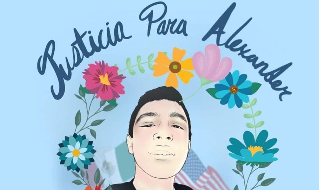 Menace parents of Alexander, young man killed by Oaxaca policemen