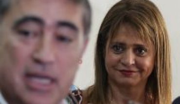 translated from Spanish: Two different styles in the face of the same crisis: Outboards acknowledges that the Government failed to convince deputies and Van Rysselberghe calls for veto of the AFP withdrawal project