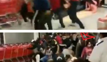 translated from Spanish: Women are trampled on during Supermarket Stampede in Chilpancingo, Guerrero