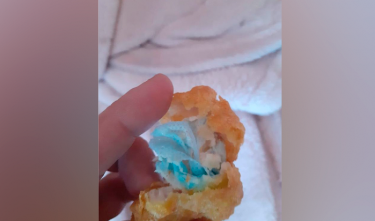 Casi muere ahogada mientras comía un “nugget” que en realidad era un cubrebocas