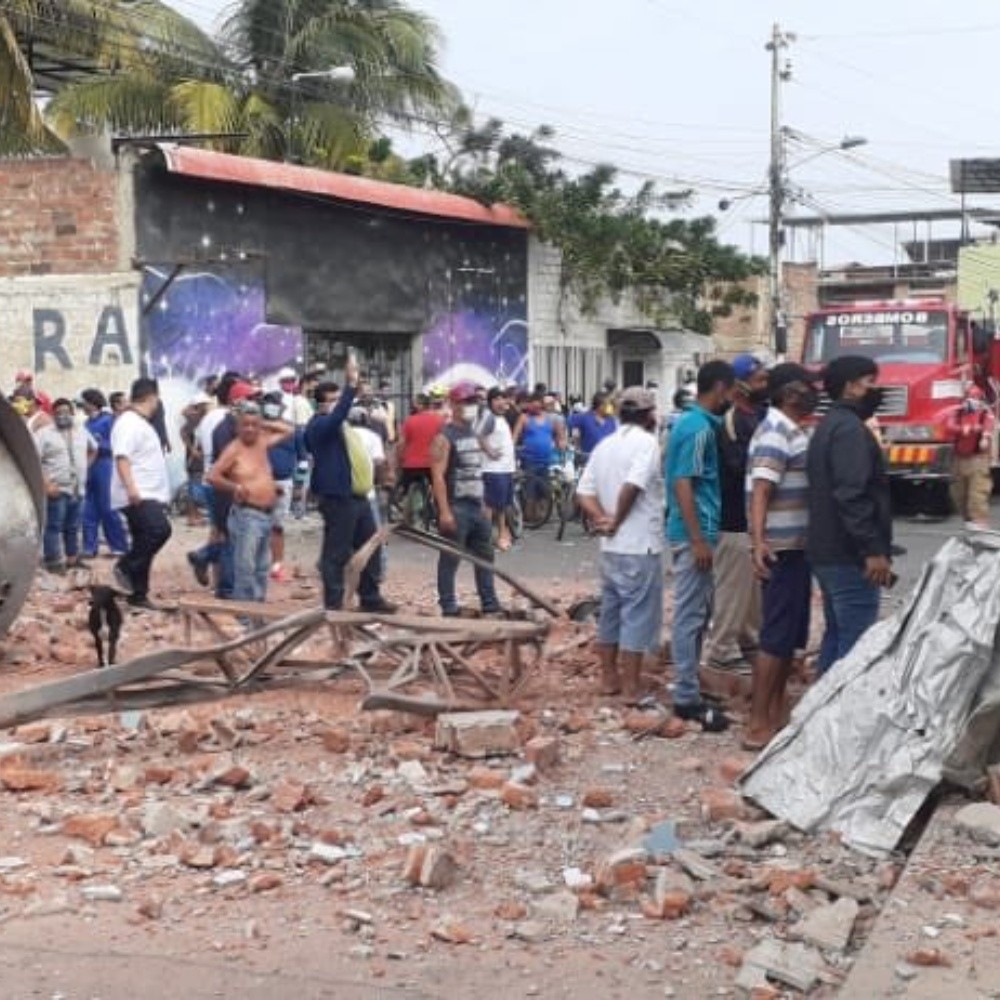 Dos fallecidos y nueve heridos por explosión en una fábrica en Ecuador