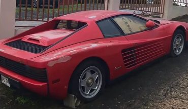 Encontraron una Ferrari Testarossa abandonada hace más de una década en Puerto Rico