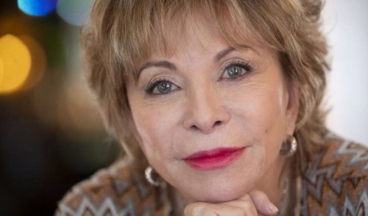 La escritora Isabel Allende festeja sus 78 años