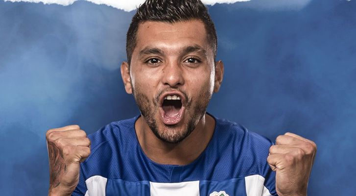 'Tecatito' es nombrado el mejor jugador de la temporada en Portugal