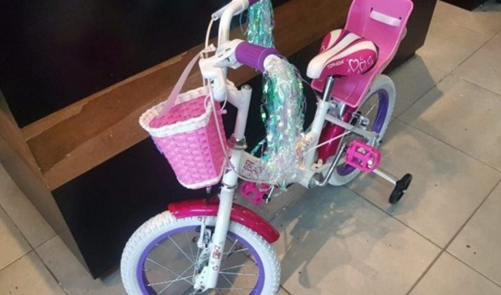 Viral: le robaron la bicicleta a una nena y pide que se la devuelvan