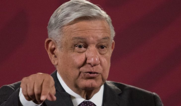 translated from Spanish: AMLO explains how to request a citizen consultation and prosecute former presidents