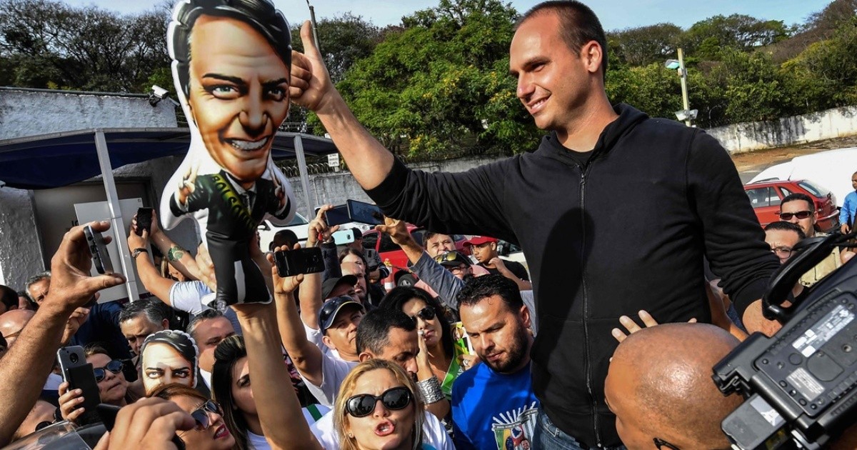 Bolsonaro's son criticized Argentina's "venezualization"
