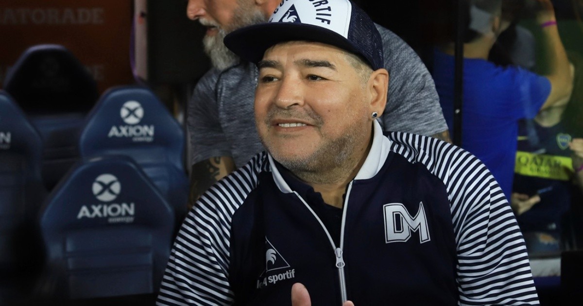 Diego Maradona gave coronavirus negative