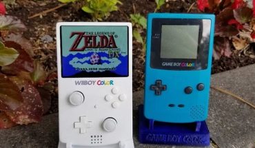 translated from Spanish: Fanatic creates a portable Wii the size of a Game Boy Color