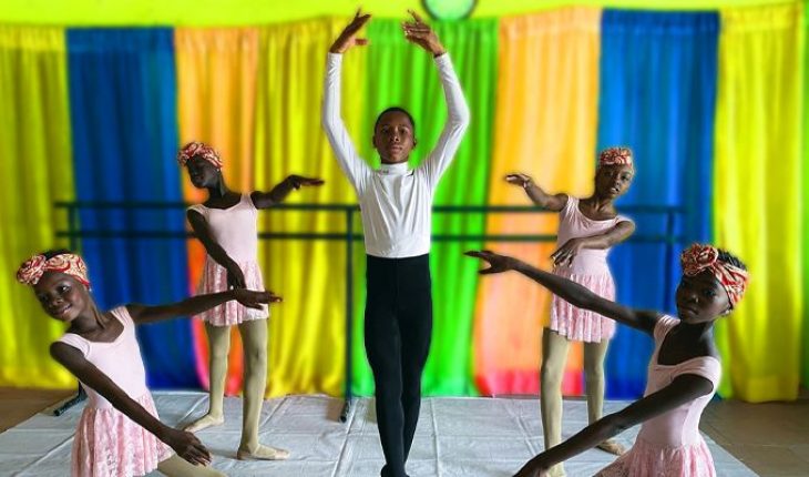 translated from Spanish: Nigerian boy impresses on social media with his ballet (Video)