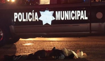 translated from Spanish: Older adult dies hit by ghost car at the height of El Venadillo, Mazatlan