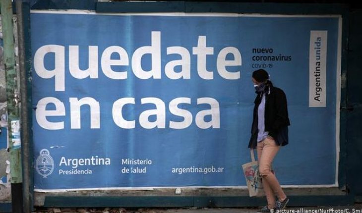translated from Spanish: Pandemic gains advantage in Argentina between contradictions and political conflicts