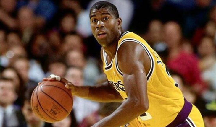 translated from Spanish: The day that marked The Life and Career of Magic Johnson
