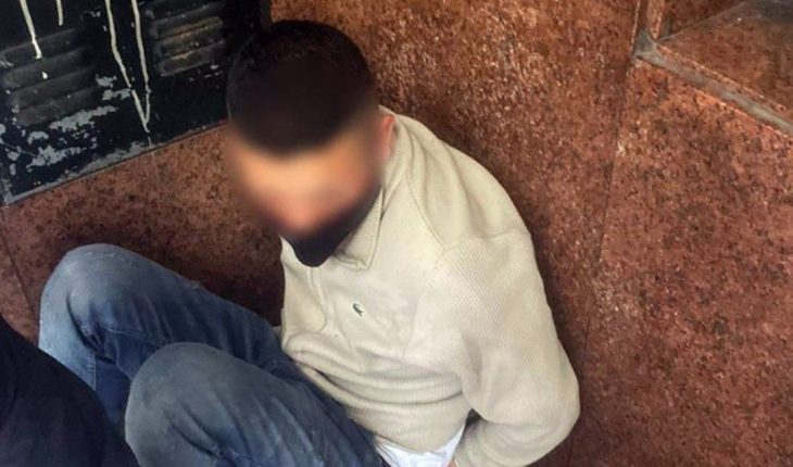 translated from Spanish: They arrested a thief after stealing from Recoleta and wearing an electronic anklet