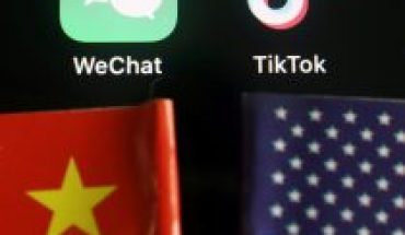 translated from Spanish: TikTok removes 380,000 videos in US for hate speech