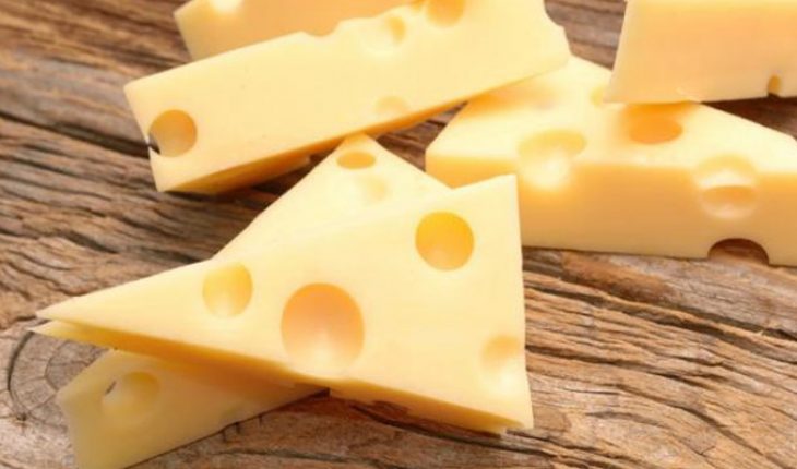 translated from Spanish: What happens to your body when you eat too much cheese?