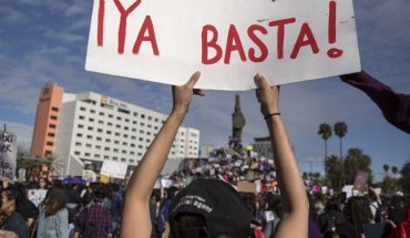 translated from Spanish: Woman denounces abuse of politician in Querétaro and asks other victims not to shut up