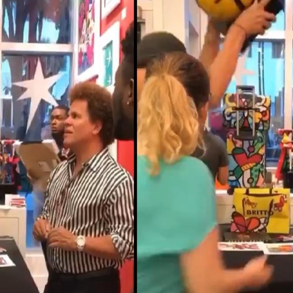 Woman goes to exhibition, buys the most valuable work and breaks it in front of the artist