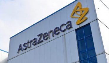 Vacuna contra la COVID aún puede estar lista en 2020: AztraZeneca