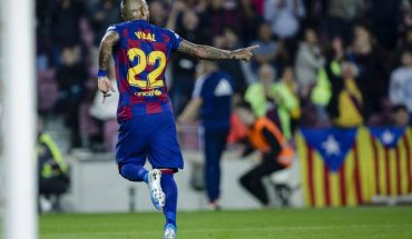 Barcelona confirmó la “inminente” partida de Arturo Vidal