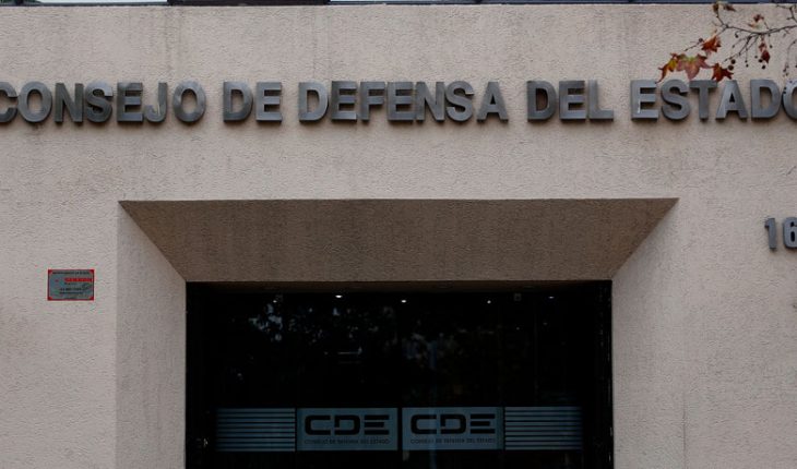 Consejo de Defensa del Estado rechazó dichos de Pablo Longueira sobre María Inés Horvitz