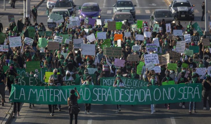 Detienen a 8 mujeres en manifestación del 28S en Tijuana; una está desaparecida