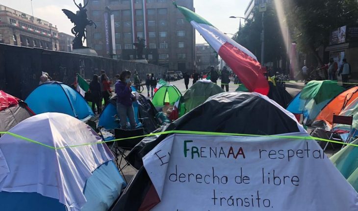 Juez da amparo a Frena para ir al Zócalo; se alistan para mover protesta