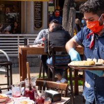 Locales gastronómicos de Providencia acuerdan abrir durante feriados de Fiestas Patrias en horario acotado