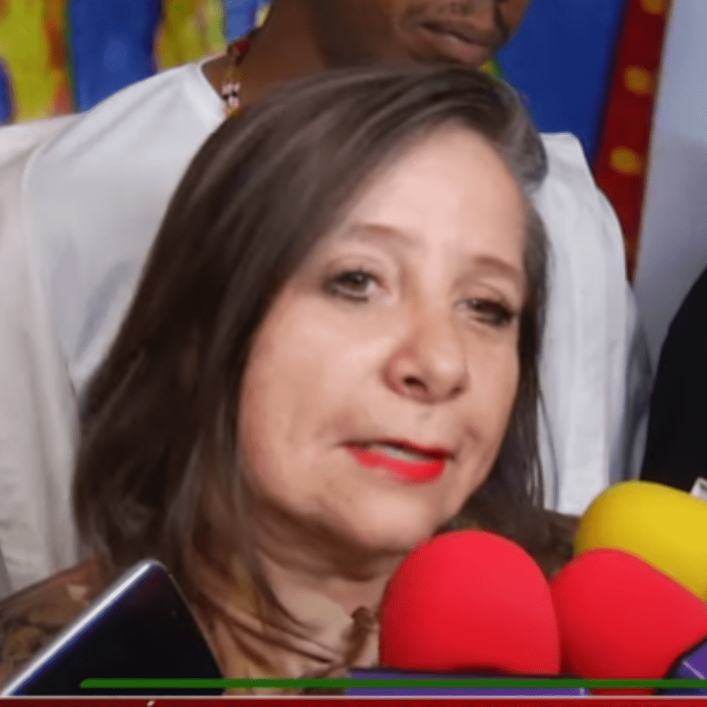 Madre de Geraldine Bazán se enfrenta a Carmen Salinas por chismosa