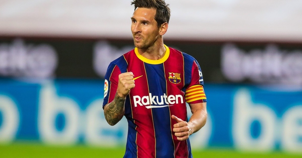 Messi marcó de penal en la goleada de Barcelona ante Villarreal