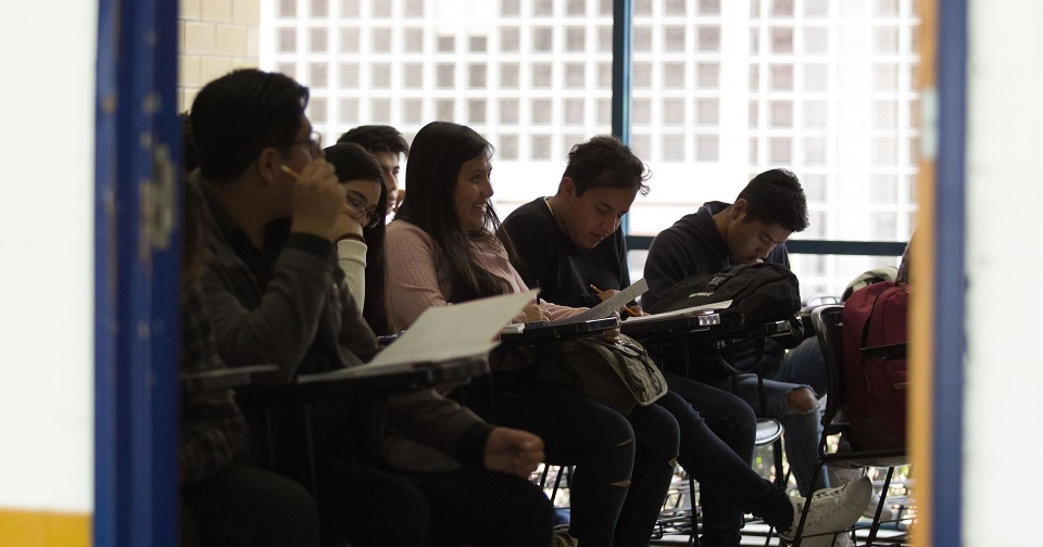 Miles de estudiantes de la UNAM iniciarán nuevo ciclo vía remota por COVID