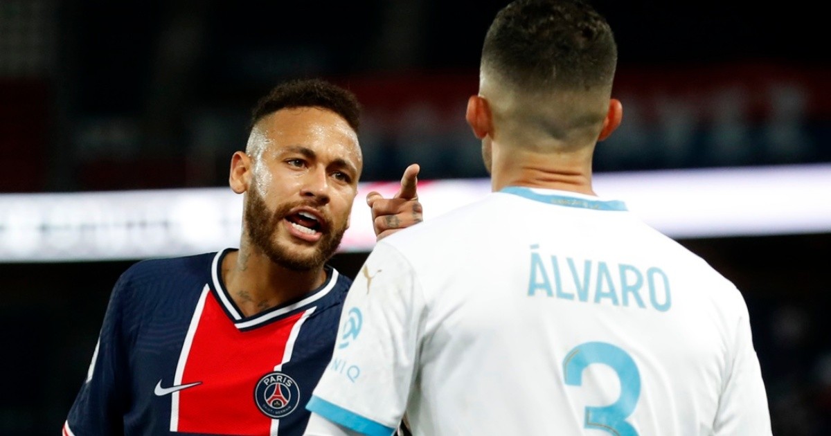 Neymar acusó de racista a Álvaro: "Me arrepiento de no haberle pegado en la cara"