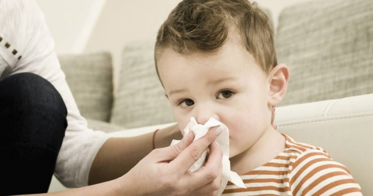 Niños:¿Cómo diferenciar si tiene covid-19, gripe o resfrío?