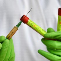 OMS: no habrá vacunaciones masivas hasta mediados de 2021