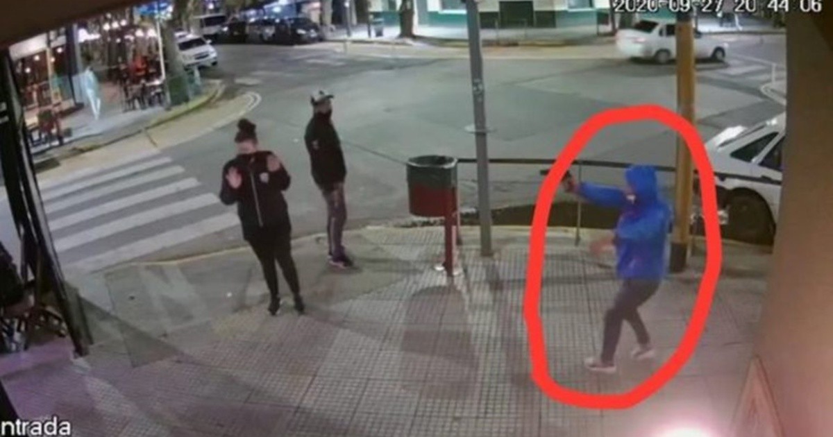 Ola de robos en Lanús: asaltaron tres locales gastronómicos en dos días