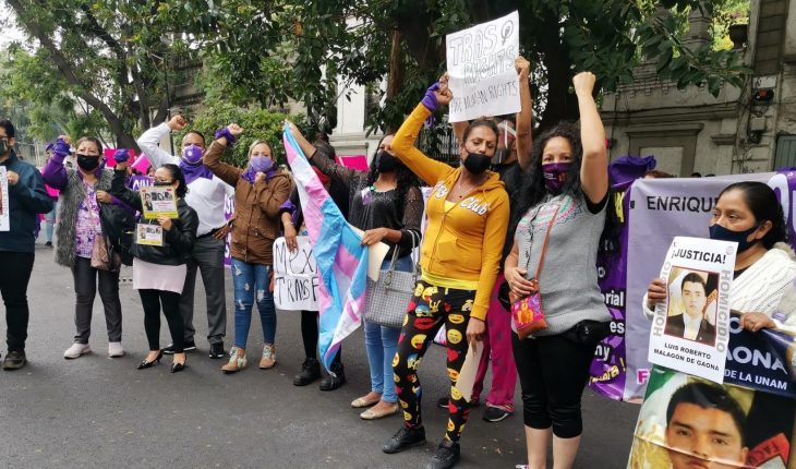 Segob acusa a grupos feministas de cobrar a víctimas por ayuda
