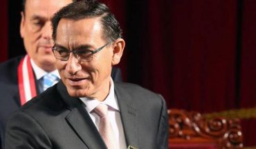 Vizcarra acudió finalmente al Congreso para defenderse por posible destitución