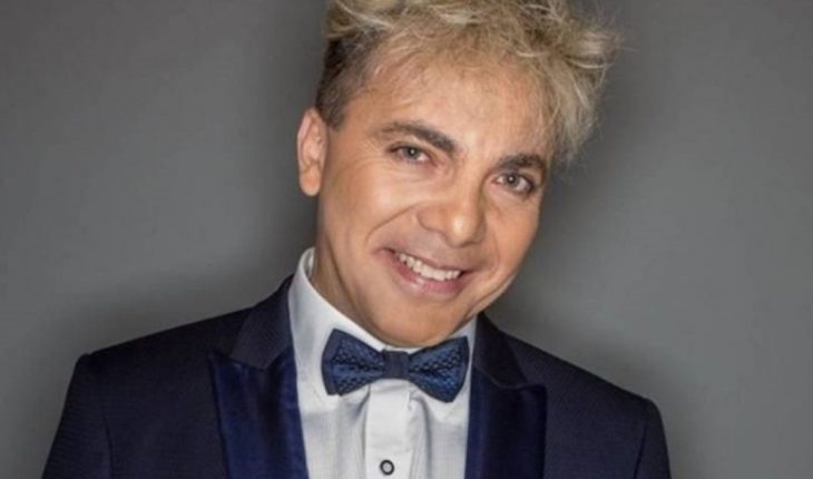 translated from Spanish: Cristian Castro presents his show by streaming