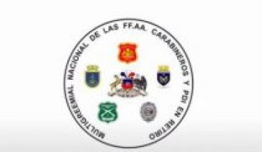 translated from Spanish: “It has no relation”: Carabineros, POI and Armed Forces are demarcated from gremial that uses its logos in the “Reject” strip